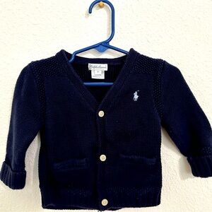 Baby sweater/cardigan